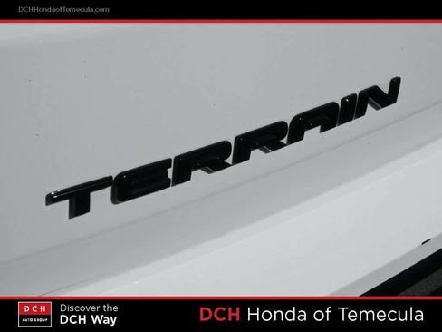 Used 2020 GMC Terrain SLE w/ Driver Convenience Package image 7