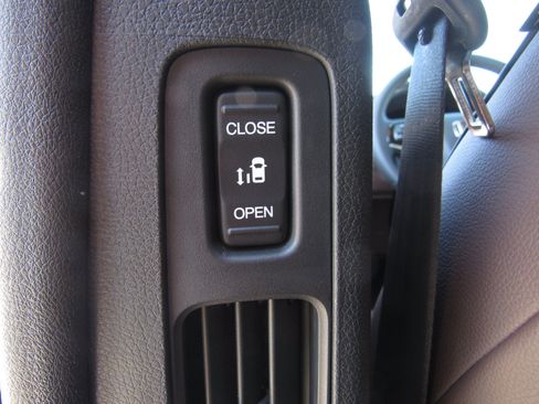 New 2026 Honda Odyssey Touring image 15