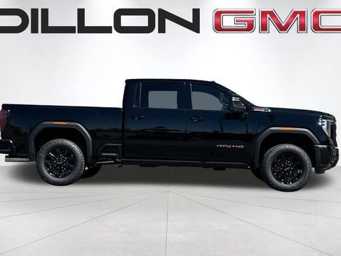 New 2026 GMC Sierra 2500 AT4 w/ AT4 Premium Plus Package AWD/4WD image 3