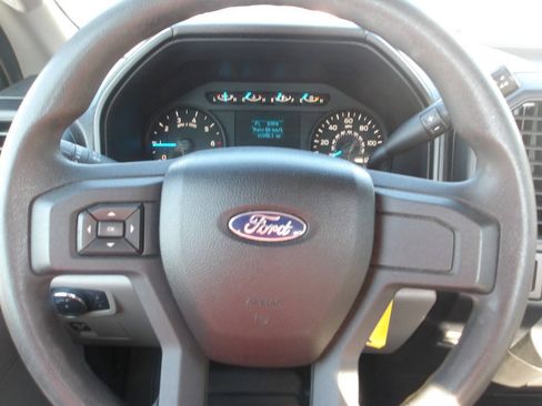 Used 2015 Ford F150 XL w/ Trailer Tow Package RWD image 14
