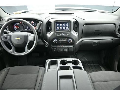 New 2026 Chevrolet Silverado 1500 Custom w/ LPO, Dark Essentials Package AWD/4WD image 18