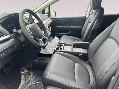 New 2026 Honda Odyssey EX-L image 9