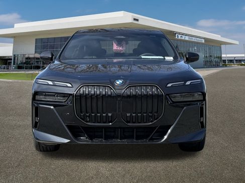 New 2026 BMW 740i w/ Premium Package image 3