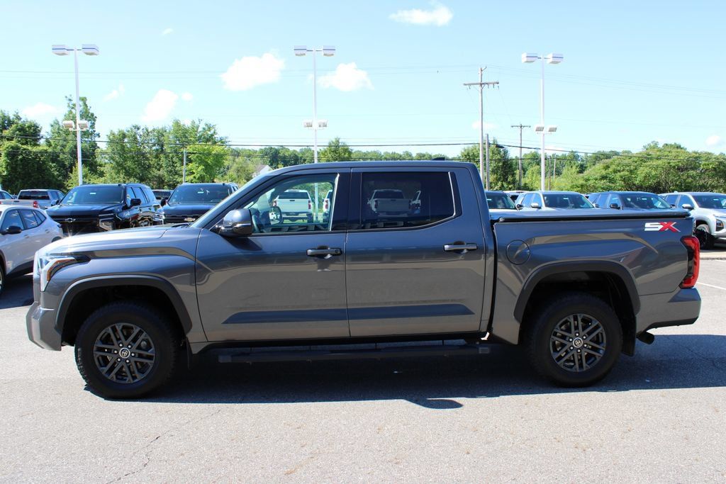 Used 2023 Toyota Tundra SR5 w/ SR5 Convenience Package AWD/4WD image 28