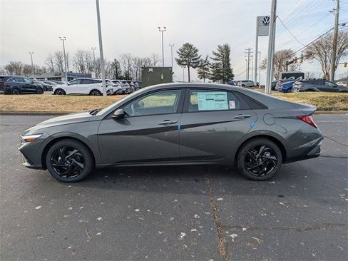New 2026 Hyundai Elantra Sport image 7