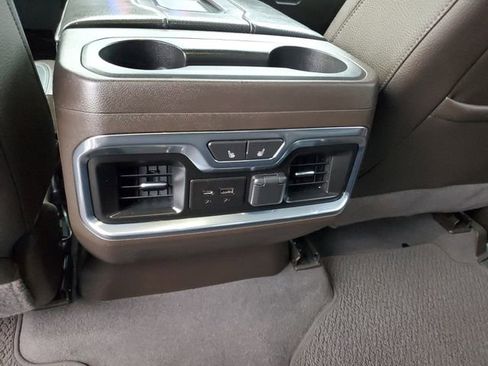 Used 2022 GMC Sierra 3500 Denali image 16