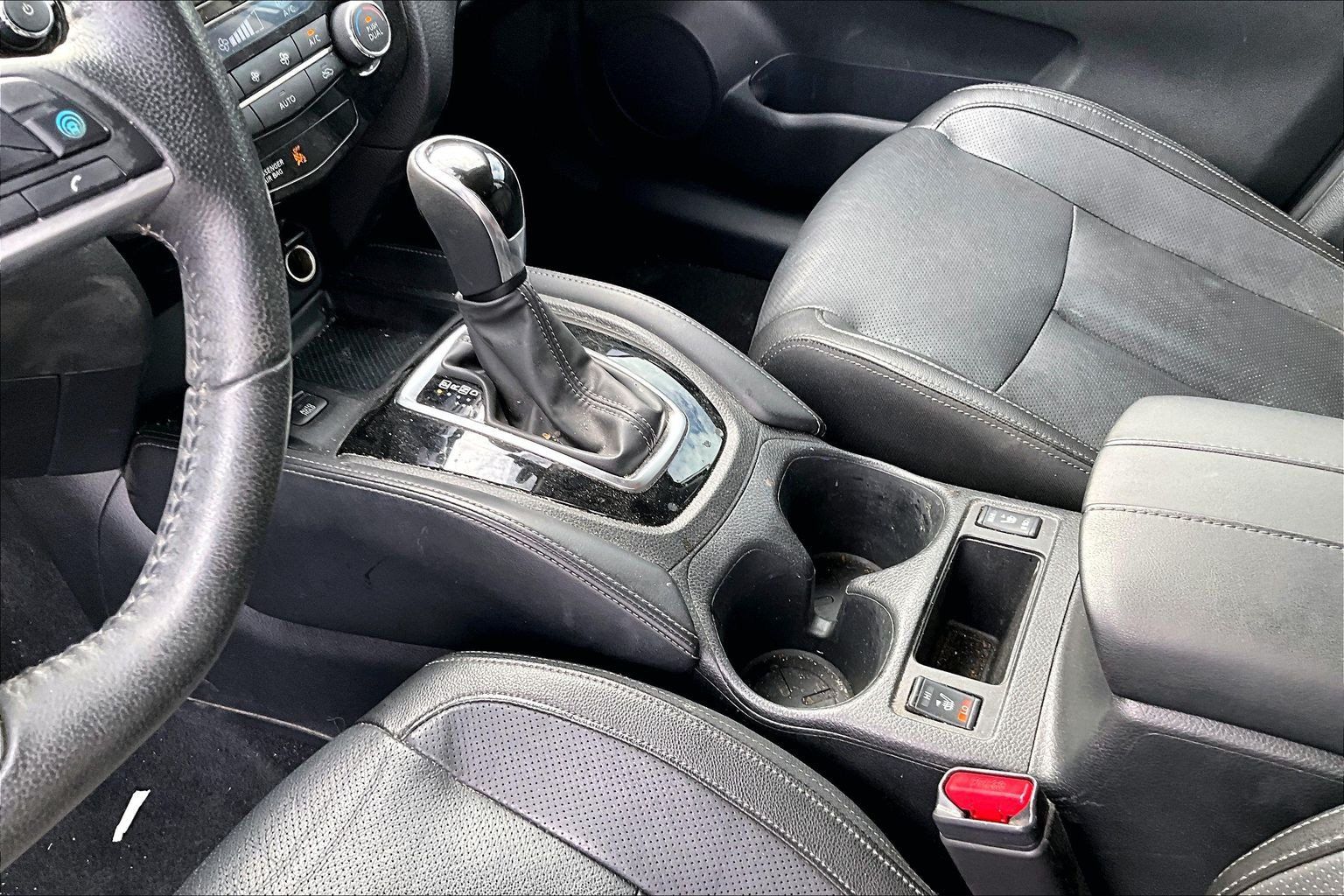 Used 2019 Nissan Rogue SL FWD image 10