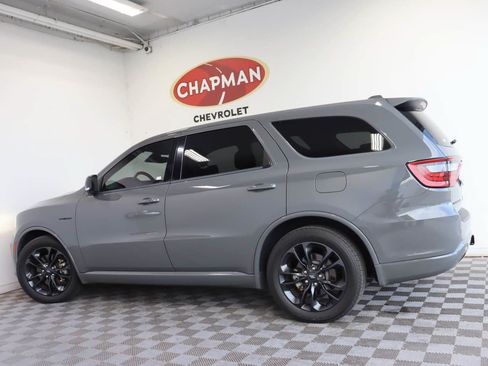 Used 2022 Dodge Durango R/T RWD image 3