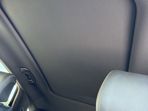 Used 2023 Genesis GV70 3.5T Sport w/ Winter Weather Package image 13