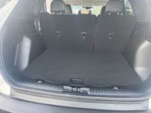 Used 2022 Ford Escape SEL image 7