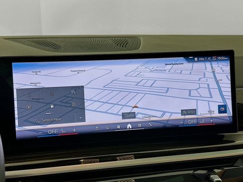 Used 2025 BMW X5 xDrive40i image 16