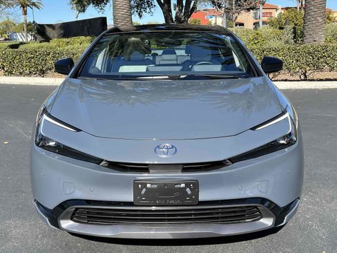 Used 2024 Toyota Prius Limited image 78