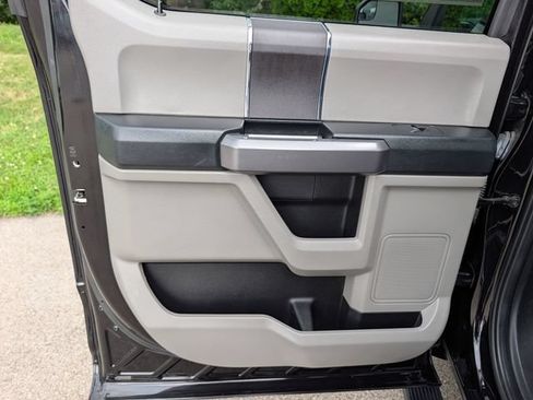 Used 2019 Ford F150 XLT AWD/4WD image 32