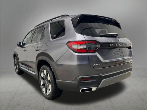 New 2026 Honda Pilot Elite image 3