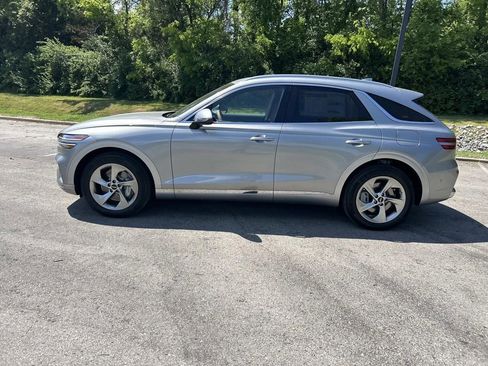 New 2026 Genesis GV70 2.5T Advanced image 4