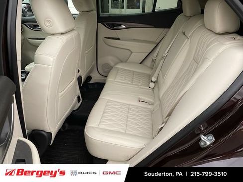 Used 2021 Buick Envision Avenir w/ Technology Package II AWD/4WD image 6