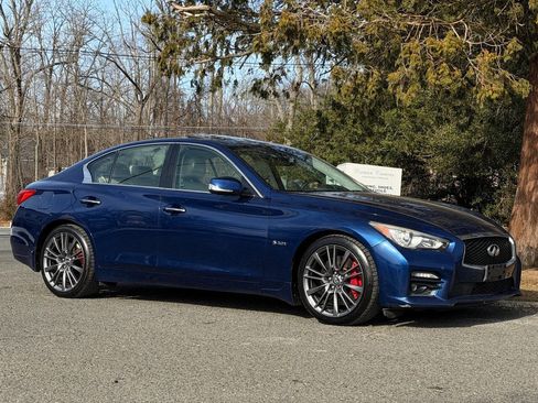 Used 2017 INFINITI Q50 Red Sport 400 image 6