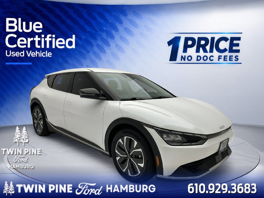 Used 2024 Kia EV6 Light AWD/4WD image 1