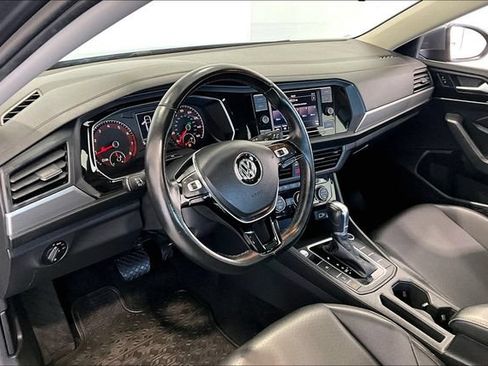 Used 2019 Volkswagen Jetta SE FWD image 21