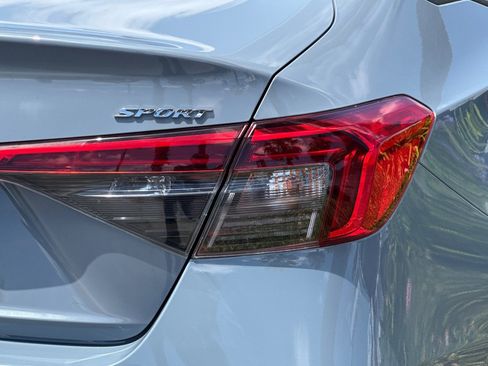Used 2024 Honda Civic Sport image 12