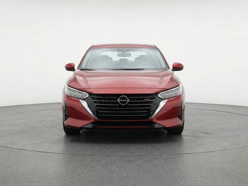 Used 2025 Nissan Sentra SV image 2