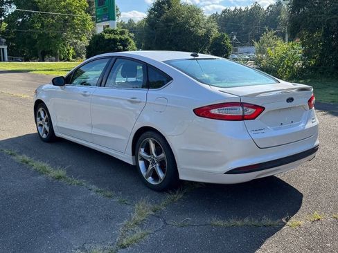 Used 2013 Ford Fusion SE FWD image 6