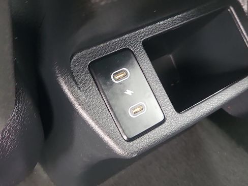 Certified 2024 Kia Seltos LX AWD/4WD image 17