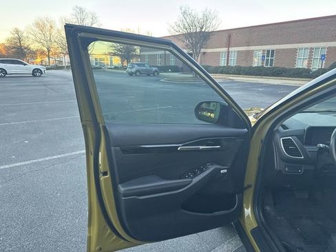 Certified 2024 Kia Seltos SX image 23