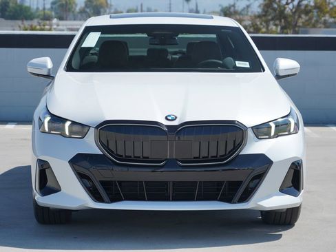 New 2027 BMW 530i xDrive AWD/4WD image 2