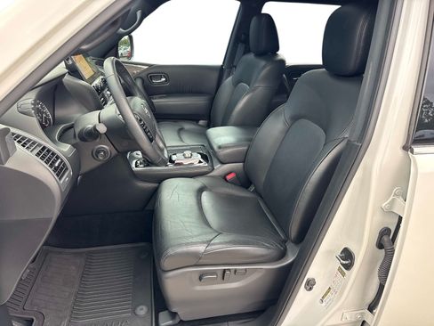 Used 2023 Nissan Armada SL w/ Midnight Edition Package RWD image 23