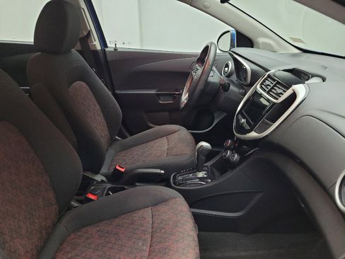 Used 2019 Chevrolet Sonic LT w/ Convenience Package FWD image 21