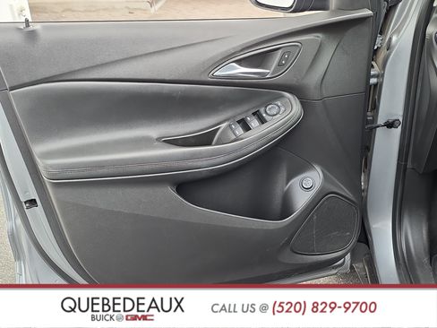 Used 2023 Buick Encore GX Select FWD image 9
