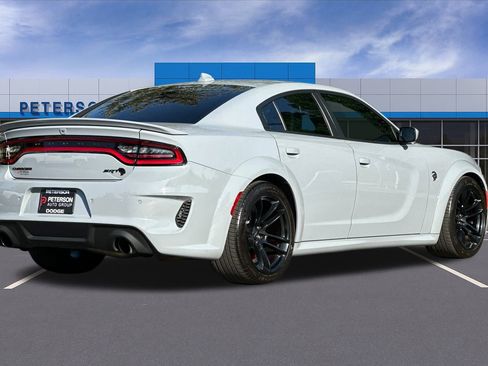 Used 2022 Dodge Charger SRT Hellcat w/ Harman/Kardon Audio Group image 4