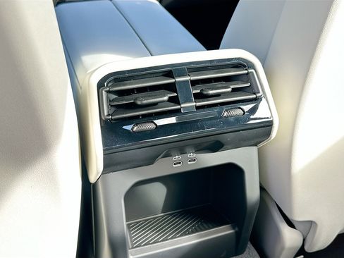 New 2026 BMW 530i w/ M Sport Package RWD image 20