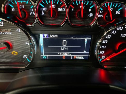 Used 2018 Chevrolet Silverado 1500 LT w/ All Star Edition AWD/4WD image 13