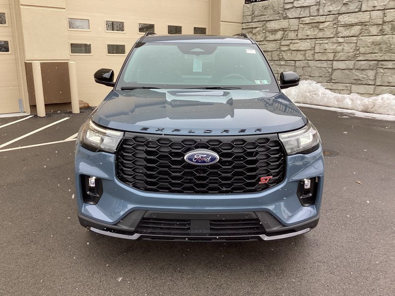 New 2026 Ford Explorer ST w/ Sun And Sound Package AWD/4WD image 2