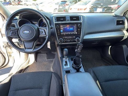 Used 2018 Subaru Outback 2.5i Premium AWD/4WD image 18