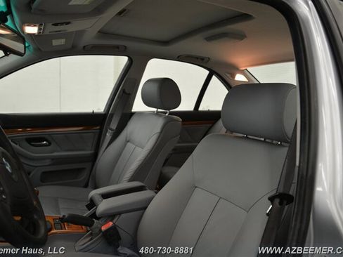 Used 1997 BMW 528i Sedan image 13