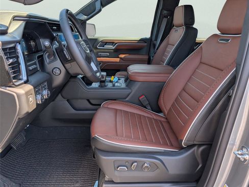 New 2026 GMC Sierra 1500 Denali Ultimate AWD/4WD image 36