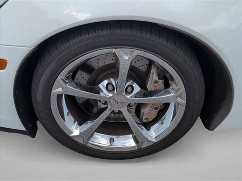 Used 2012 Chevrolet Corvette Grand Sport w/ 3LT Preferred Equipment Group RWD image 30