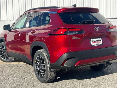 New 2026 Toyota Corolla Cross XLE image 3