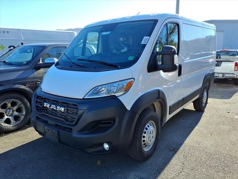New 2026 RAM ProMaster 1500 w/ Convenience Group image 2