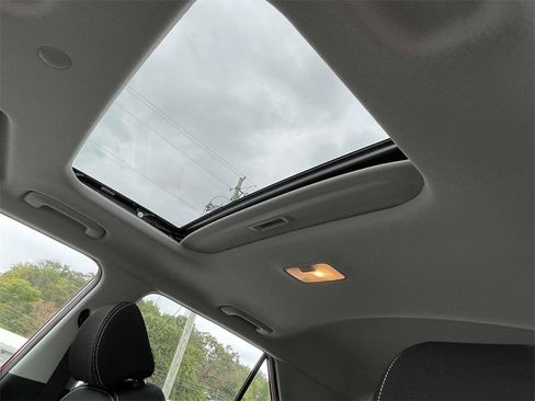 New 2026 Hyundai Venue SEL image 14