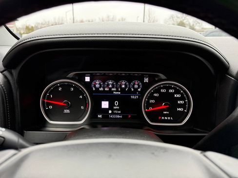 Used 2020 Chevrolet Silverado 2500 LTZ w/ LTZ Premium Package AWD/4WD image 16