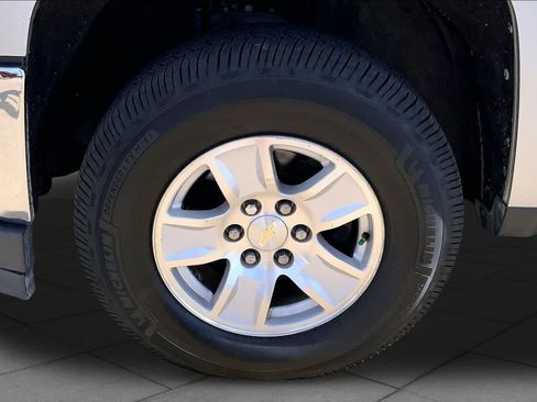 Used 2017 Chevrolet Silverado 1500 LT w/ All Star Edition RWD image 10