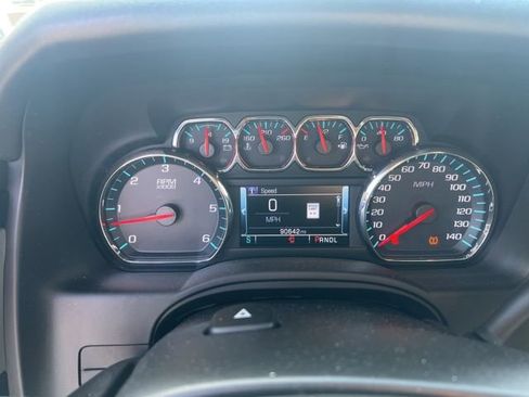 Used 2019 Chevrolet Tahoe LT image 8