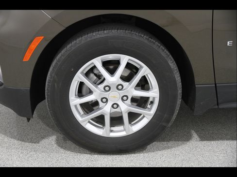 Certified 2024 Chevrolet Equinox LT image 22