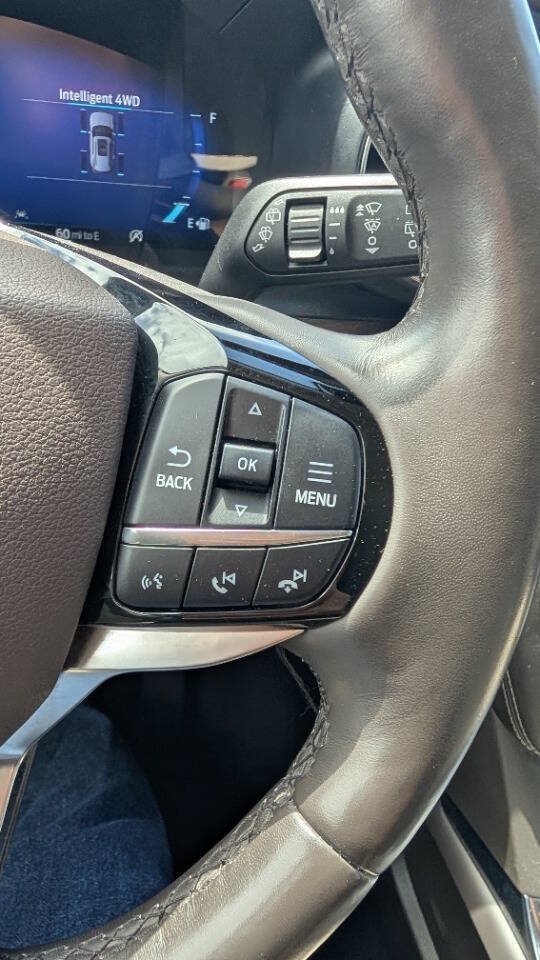 Used 2022 Ford Explorer Platinum w/ Equipment Group 601A AWD/4WD image 40