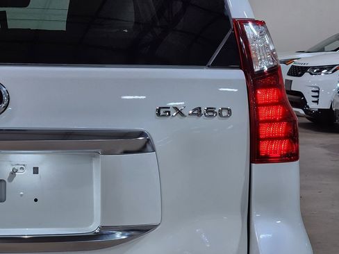 Used 2022 Lexus GX 460 Luxury w/ Sport Design Package image 23