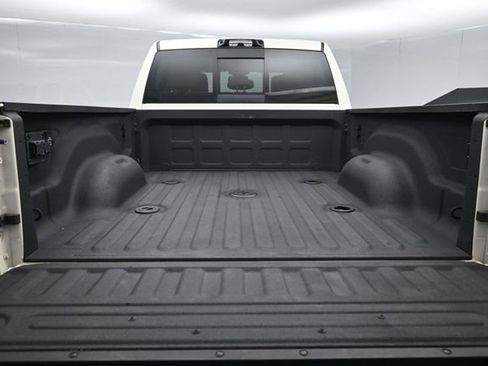 Used 2024 RAM 2500 Limited w/ Towing Technology Group AWD/4WD image 18